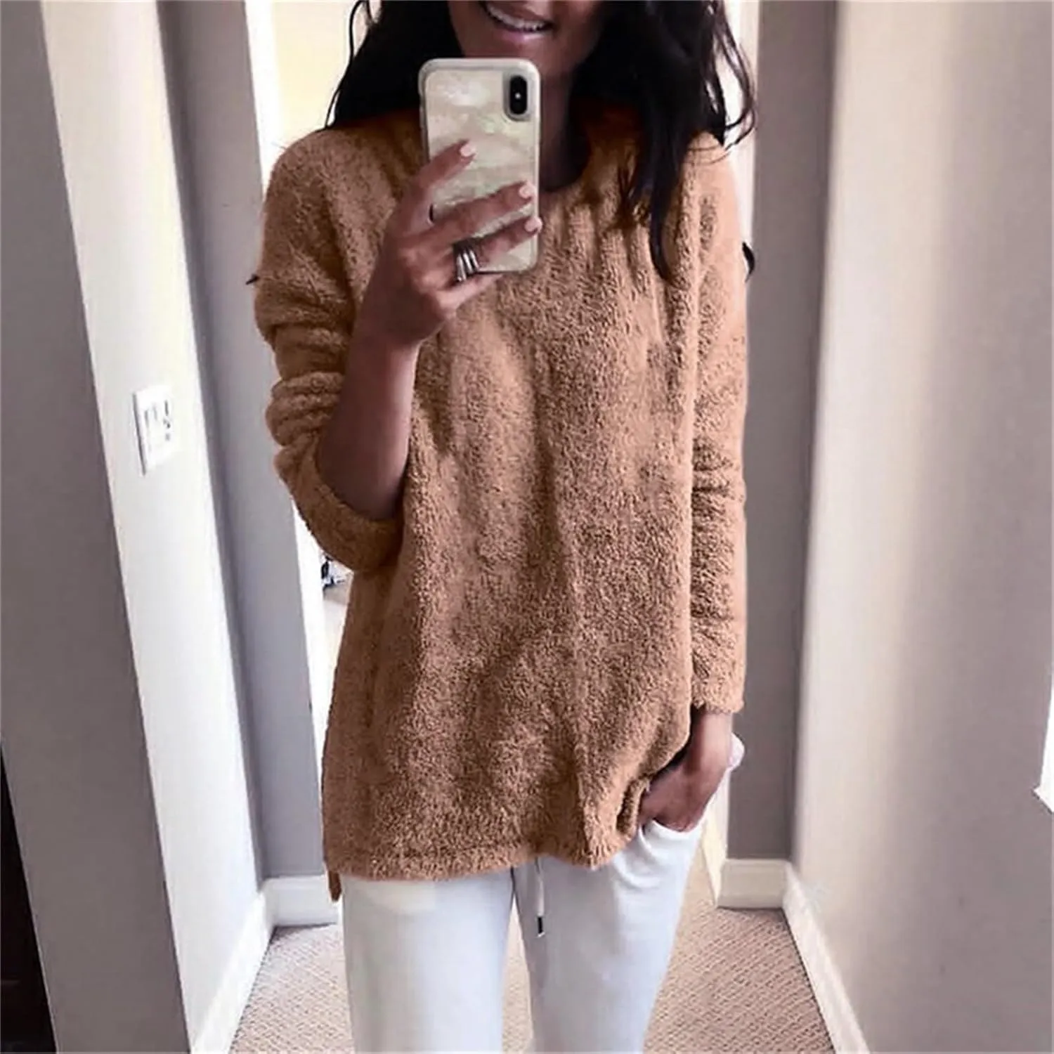GIERIDUC Women's Oversized Sweaters 2024 Fall Fuzzy Warm Long Pullover Pockets Crewneck Long Sleeve Tunic Tops for Leggings
