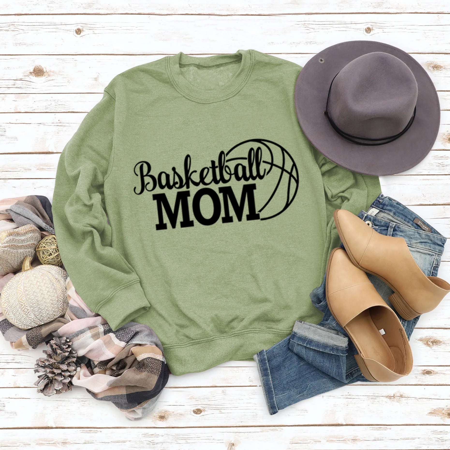 Spot Basketball Mom Long Sleeve Women's Sweatshirt