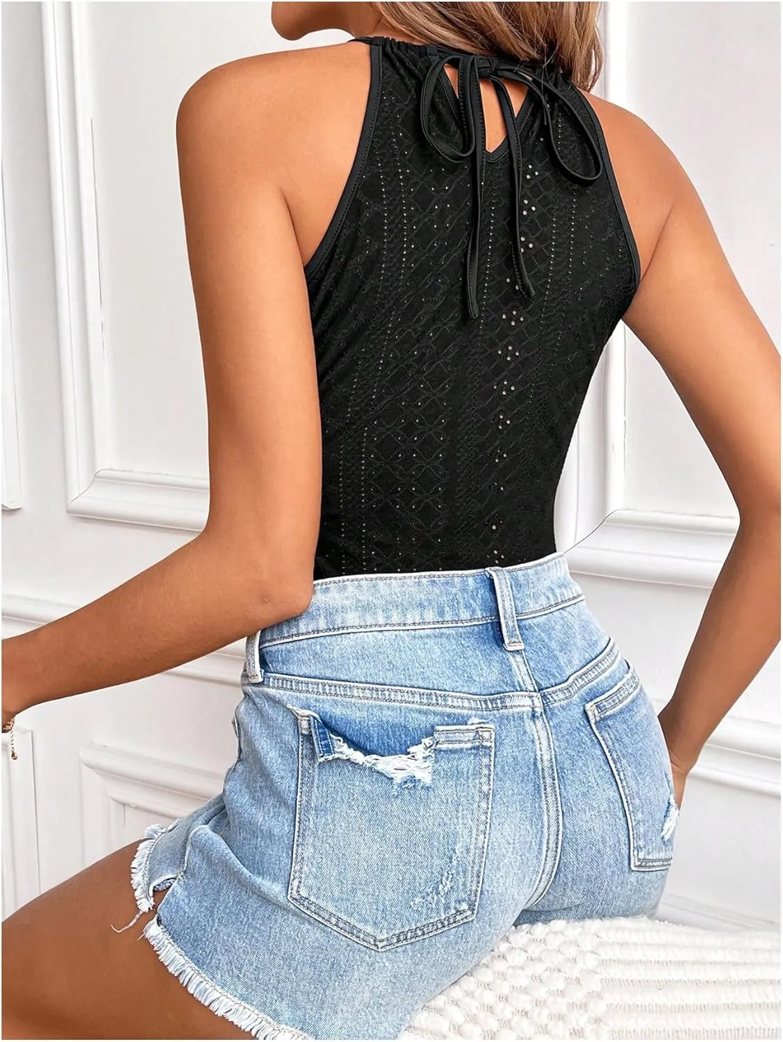 SweatyRocks Women's Lace Halter Tops Hollow Out Sleeveless Slim Fit Eyelet Beach Cami Top