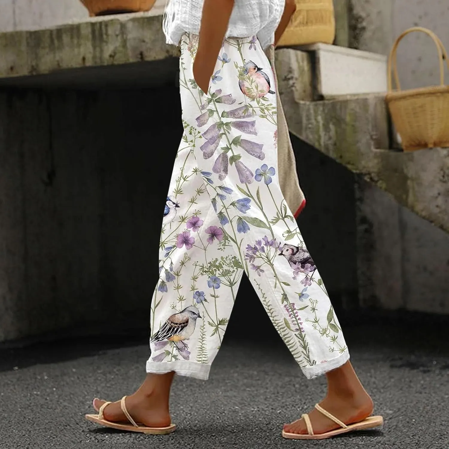 Women Linen Capris Elastic Waistband Cropped Wide Leg Casual Pants 2025 Summer Hiking Travel with Pockets