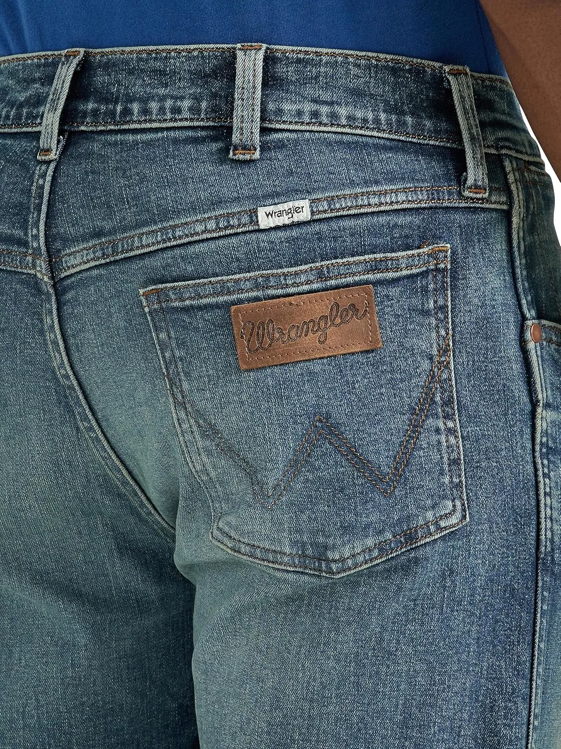 Wrangler Men's Retro Slim Fit Straight Leg Jeans